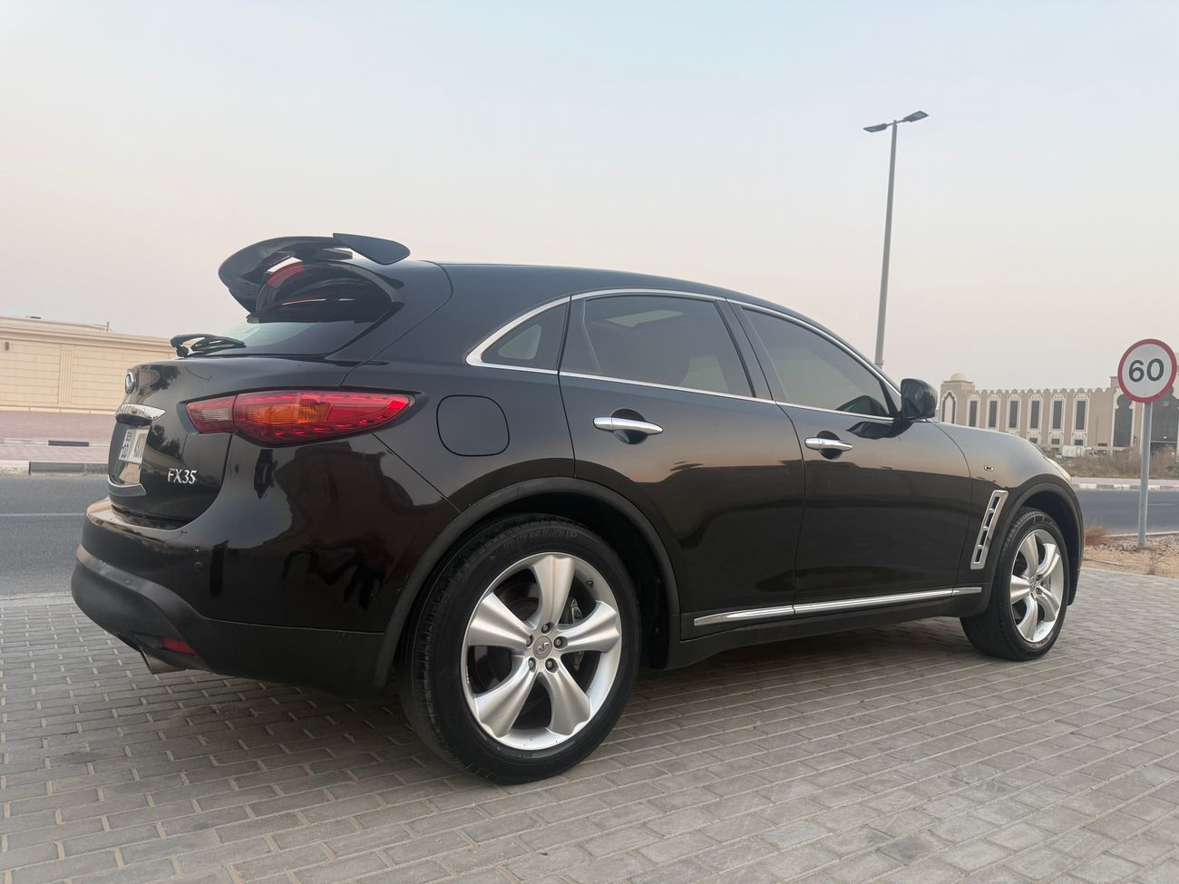 إنفينيتي FX35 3.6L