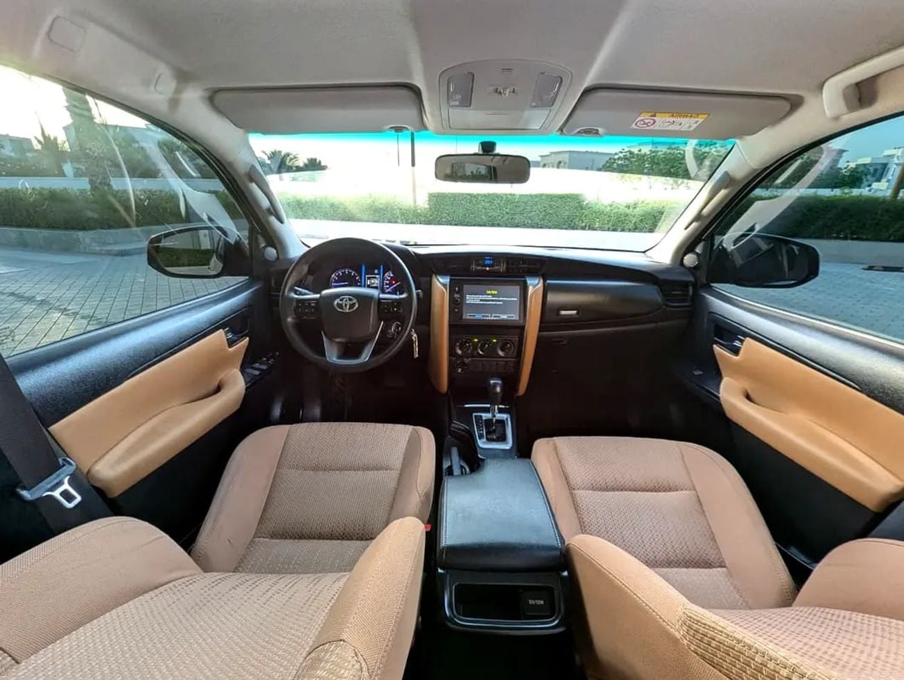 Toyota Fortuner EXR - V4 2.7L 4X4 - Original Paint - GCC Specs - Like New!