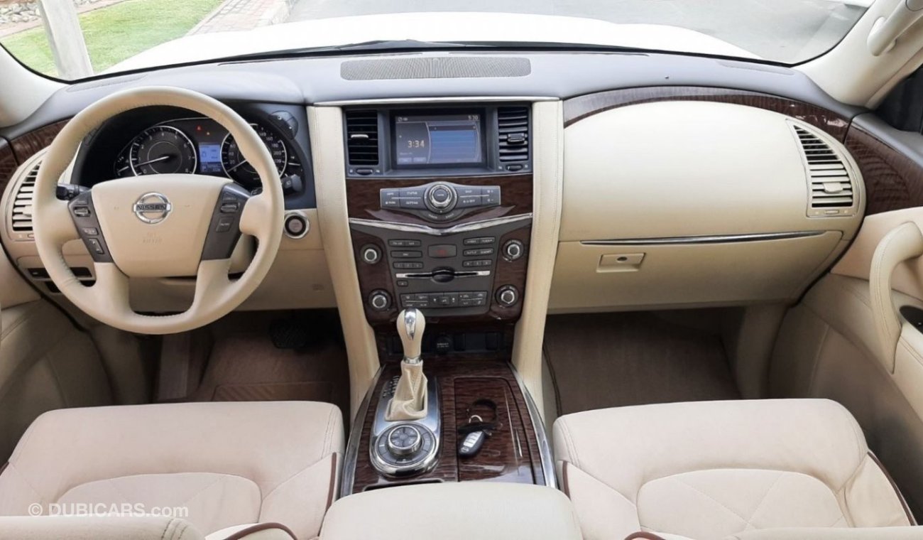 نيسان باترول SE PLATINUM V8 - 2014 - GCC - UNDER WARRANTY - IMMACULATE CONDITION