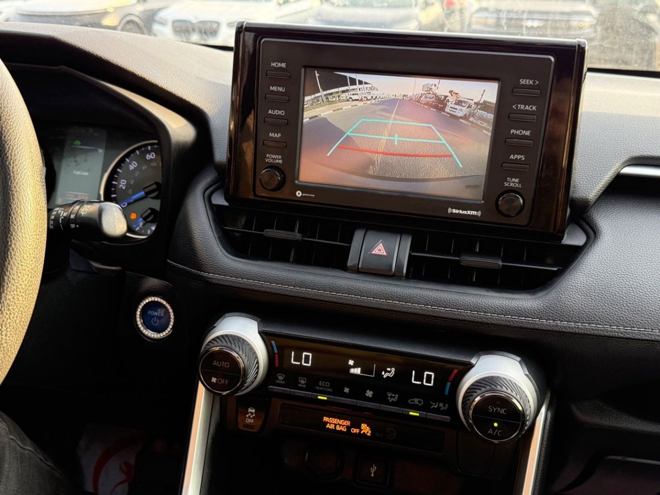 Toyota RAV4 XLE 2.5L 2021 TOYOTA RAV4 XLE HYBRID 4x4 FULL OPTIONS IMPORTED FROM USA