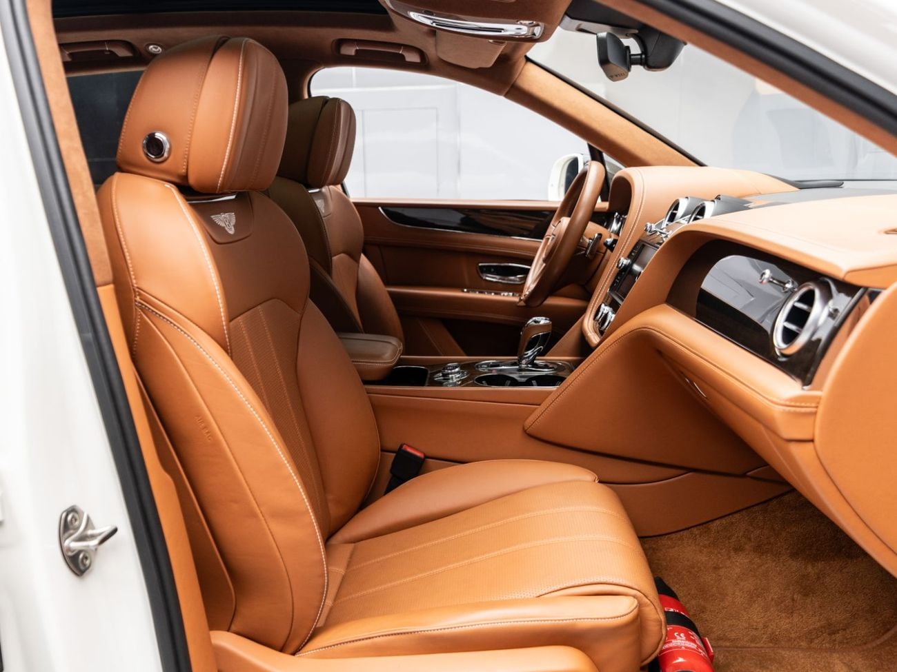 Bentley Bentayga STD BUY NOW, PAY 2027 | THE BLACKLINE STANDARD | 12 Month Blackline Warranty, GCC, Low KM's