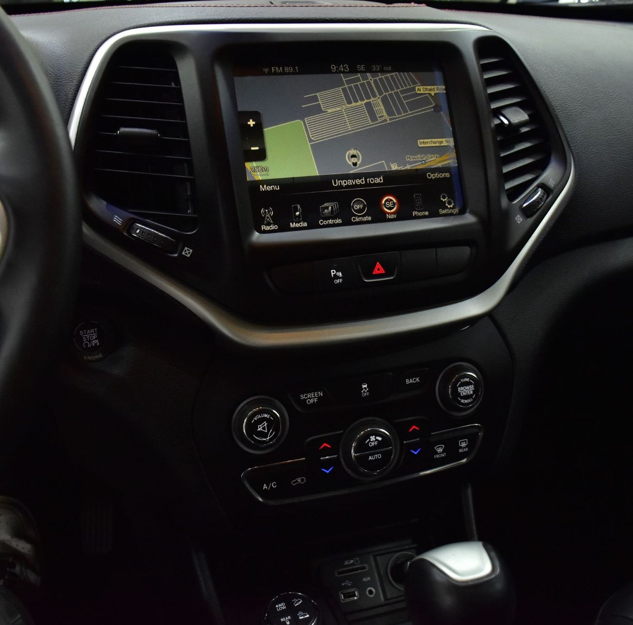 Jeep Cherokee EXCELLENT DEAL for our Jeep Cherokee TrailHawk ( 2014 Model ) in Grey Color GCC Specs