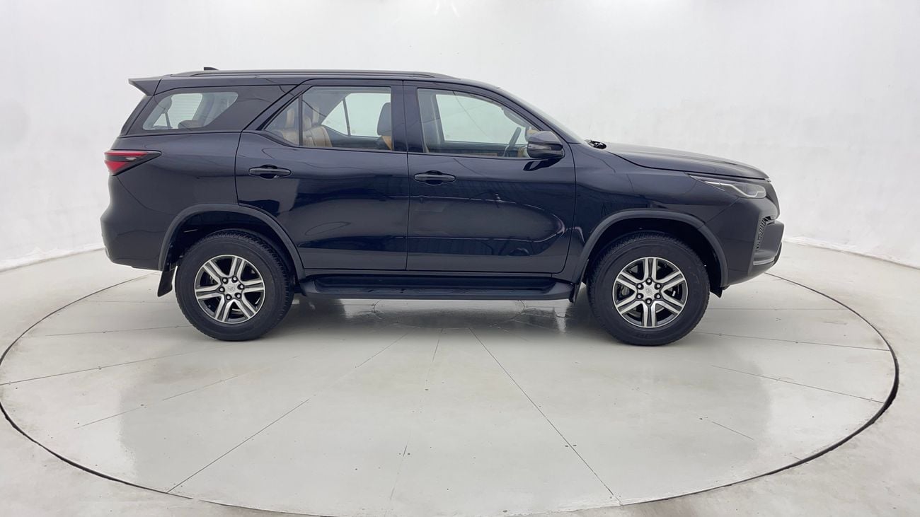 تويوتا فورتونر 2023 EXR | AED 1479/Month | 0 DP | 30 Day Return | Warranty | Service History