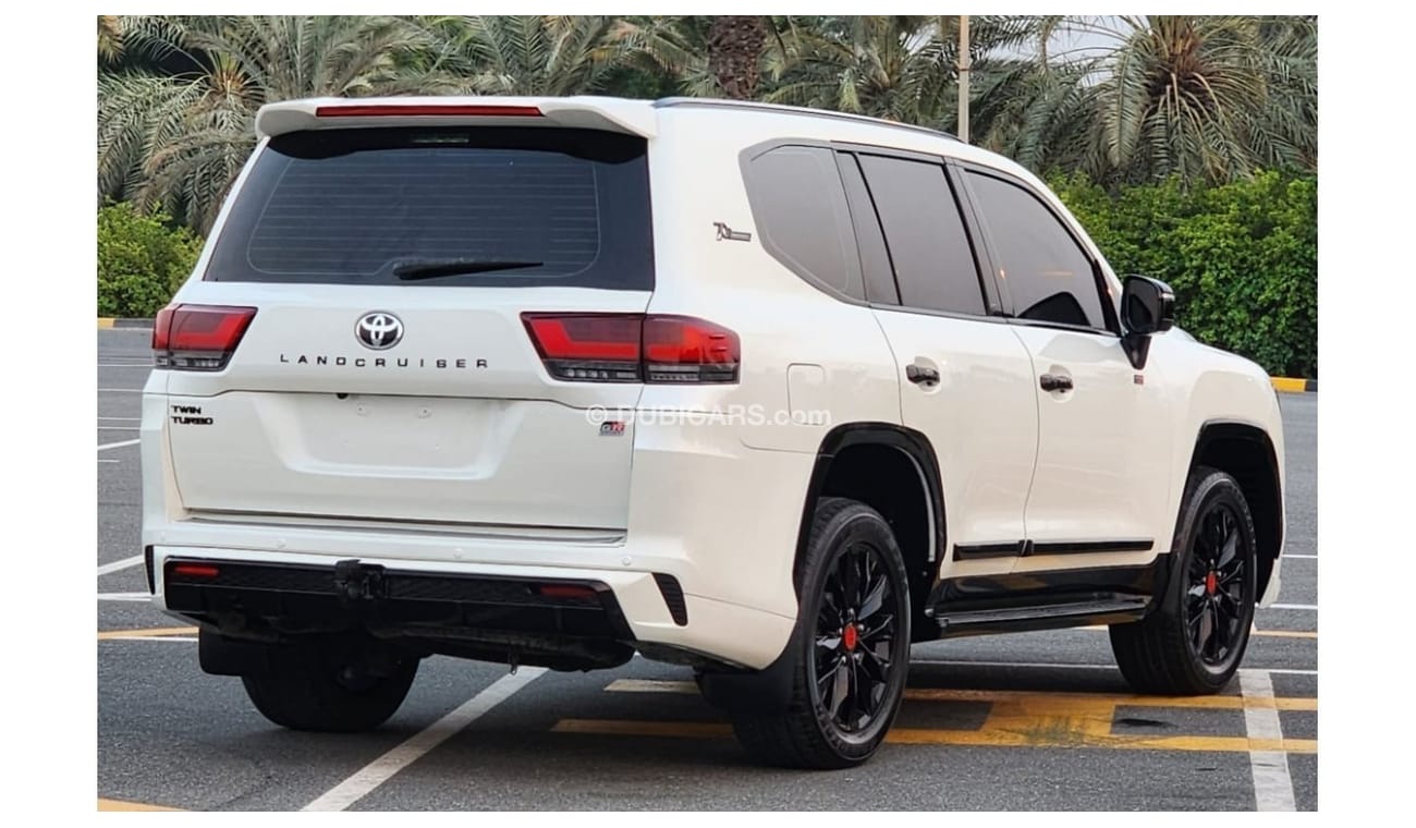 Toyota Land Cruiser GX.R V8 facelifted GR 2023