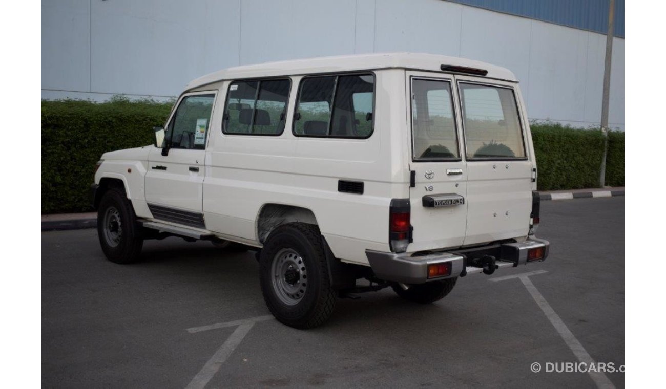 Toyota Land Cruiser 78 HARDTOP 4.5L V8 DIESEL 9 SEATER