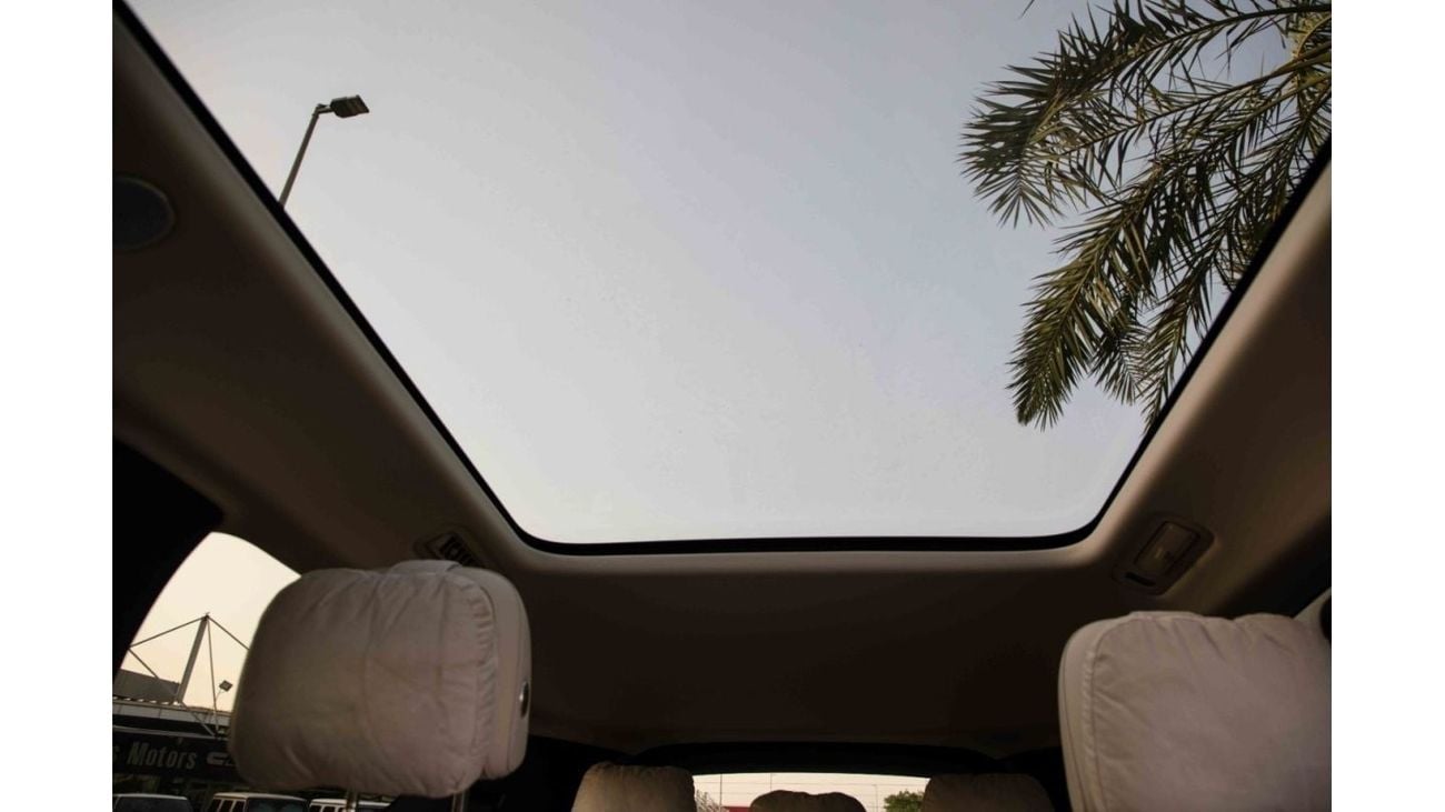 Li Auto Mega 2024 Lixiang Mega Ultra Version - White	inside White | Export Only