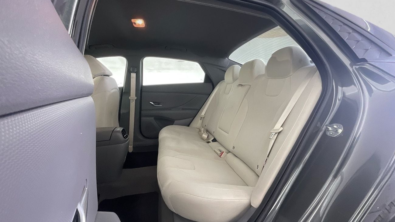 هيونداي إلانترا 1.6 GL AUTO SMART | شامل الضمان | 0 ﺪﻔﻋﺓ ﺃﻮﻟﻯ