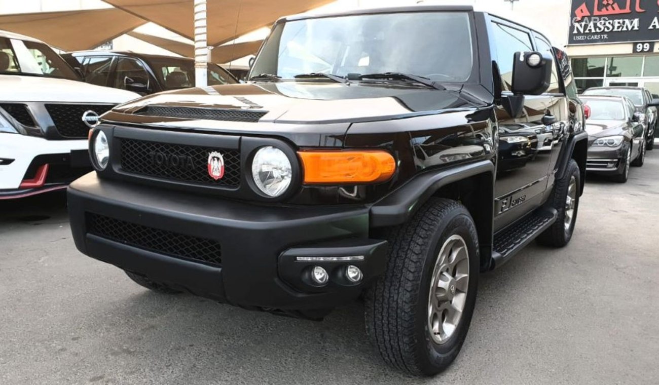 Toyota FJ Cruiser Toyota FJ 2012 Gcc