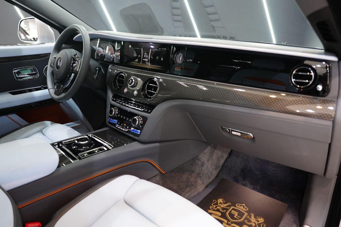 Rolls Royce Ghost Black Badge, Two-Tone, Rear Entertainment, Bespoke Audio, Dealer Warr + Serv!