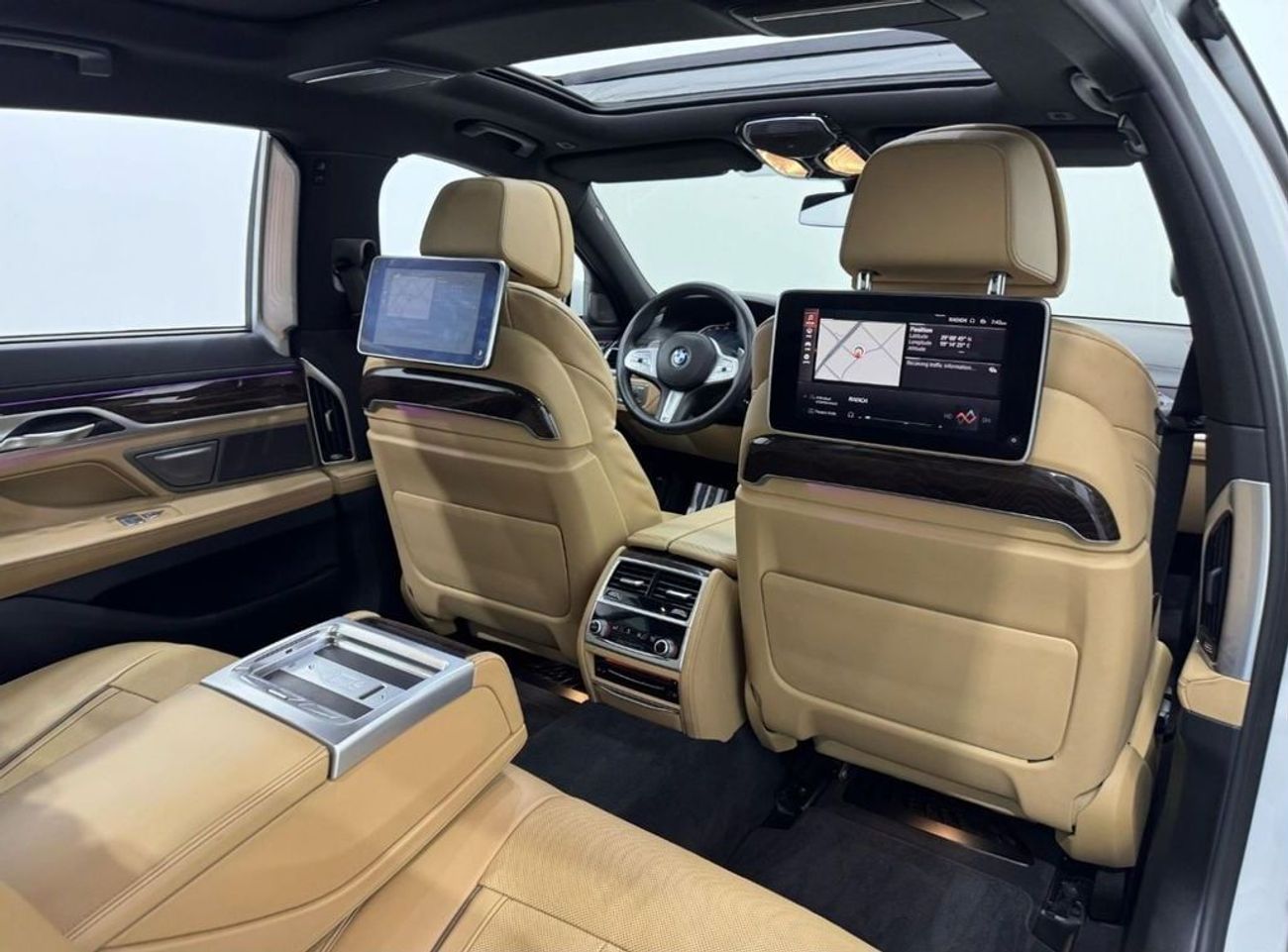 بي أم دبليو 730Li M Sport 2.0L 2021 BMW 730Li M-Sport, Warranty, Full BMW Service History, Fully Loaded, Very Low Kms,