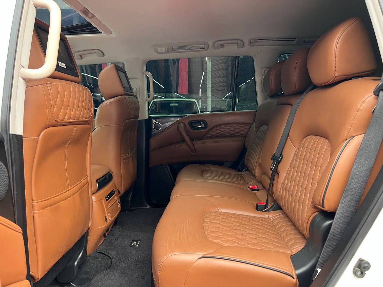 إنفينيتي QX80