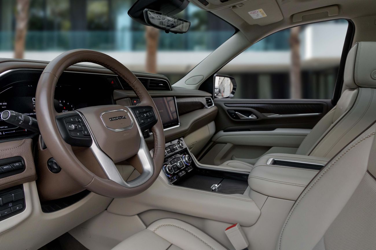 GMC Yukon Yukon Denali | Warranty | 4,505 P.M | 0% Downpayment | GMC Warranty!