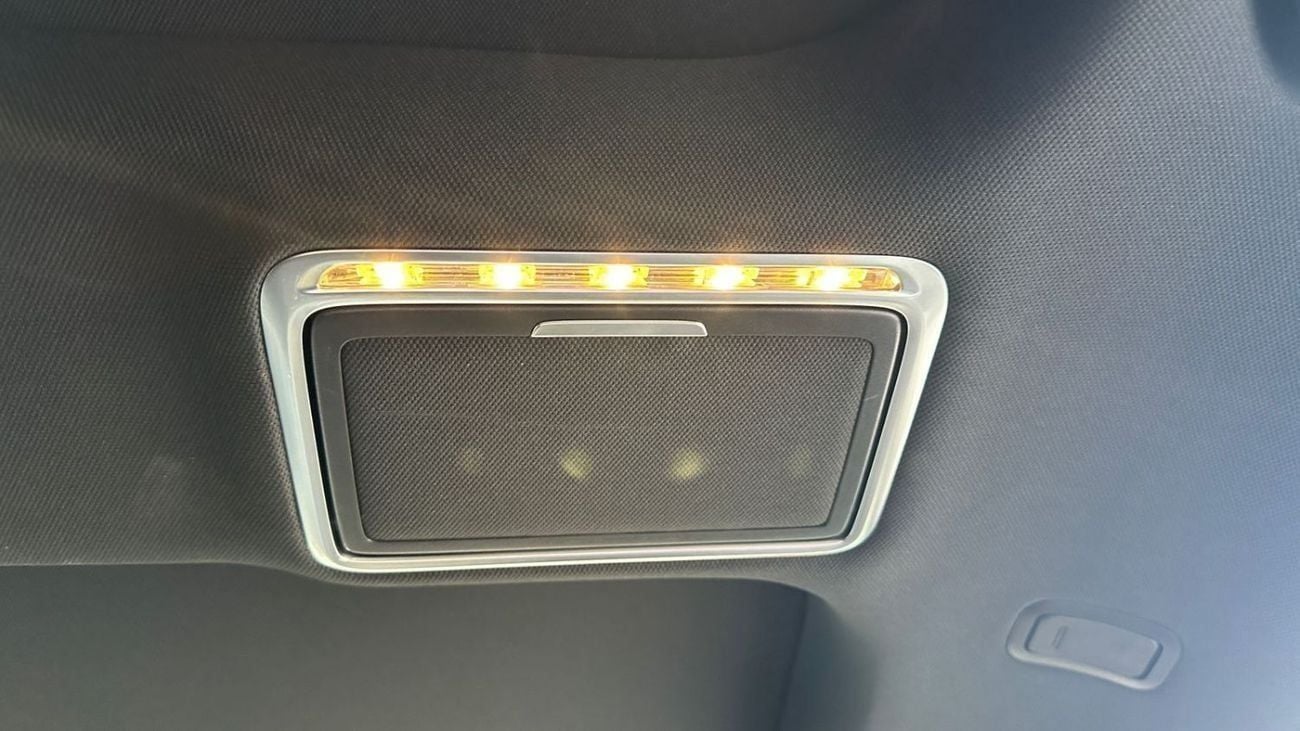 مرسيدس بنز S 400 Hybrid panoramic roof full option Japan import newly low kms original