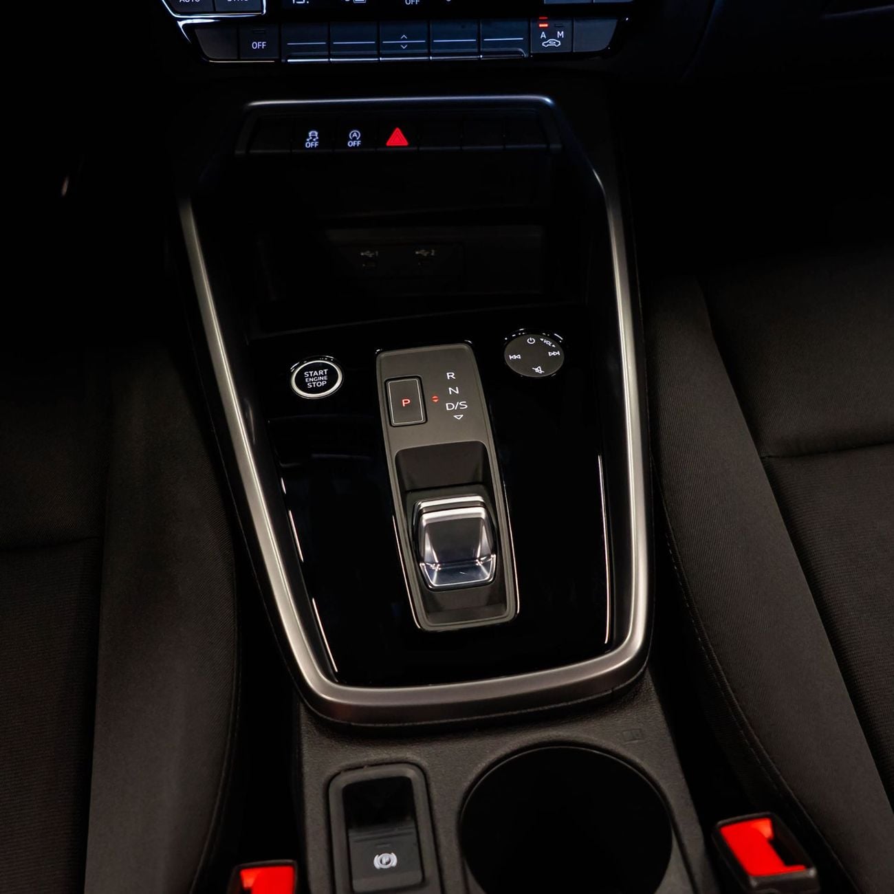 Audi A3 35 TFSI 1.4L AED 1,340 P.M • 0% Downpayment • Audi A3 35 TFSI • 1 Year Warranty
