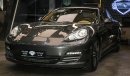 Porsche Panamera 4S