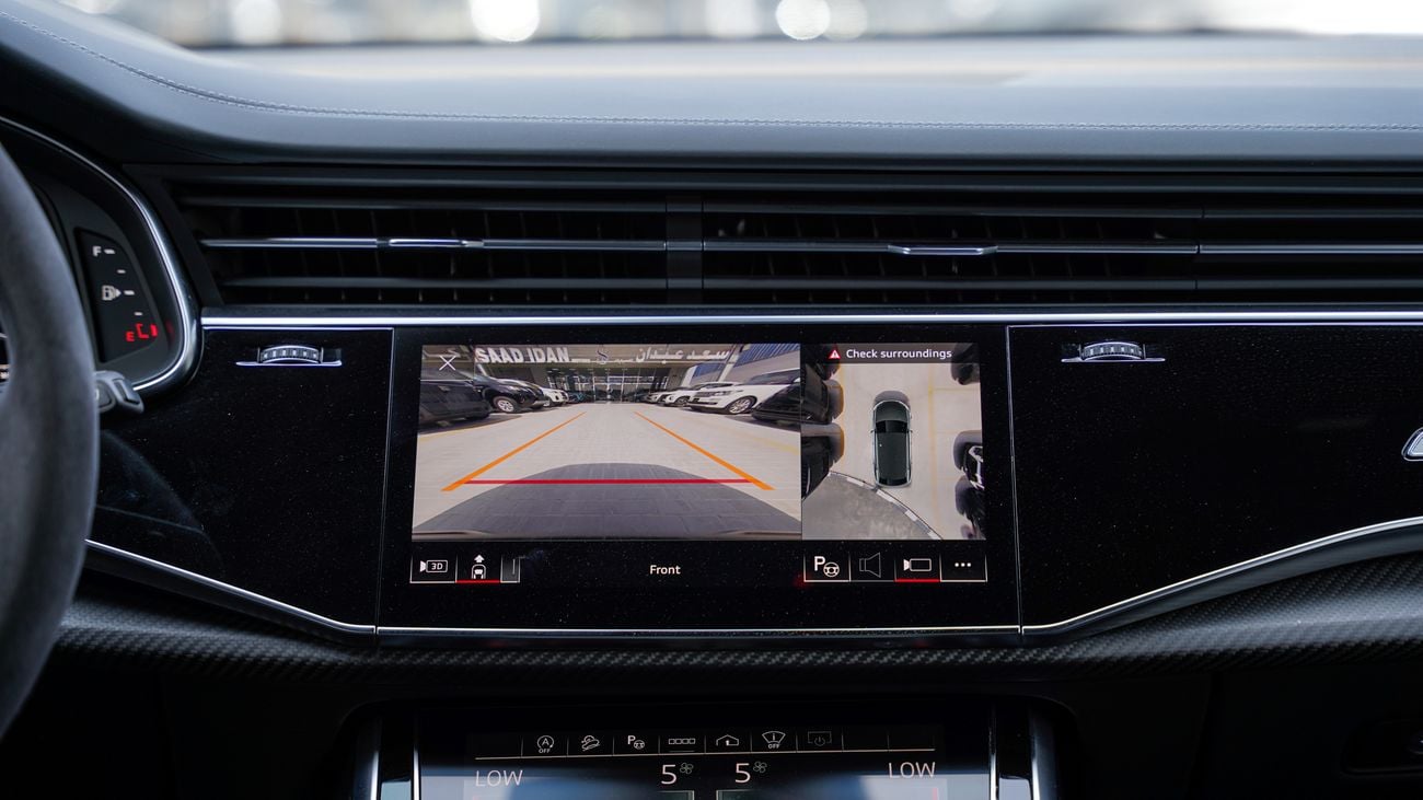 أودي RSQ8 PERFORMANCE