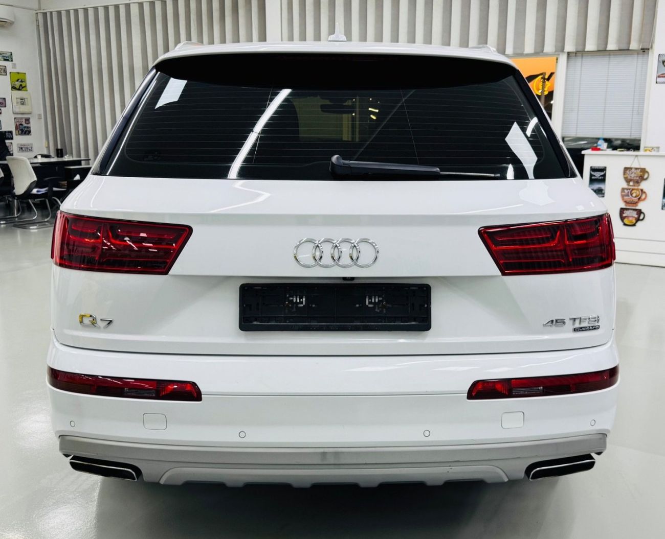 أودي Q7 45 TFSI quattro 3.0L