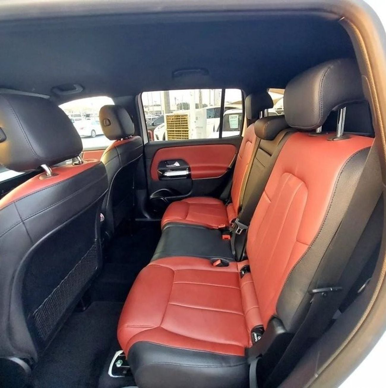 مرسيدس بنز GLB 250 4MATIC