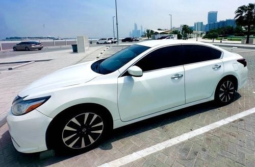 Nissan Altima 2.5 SV