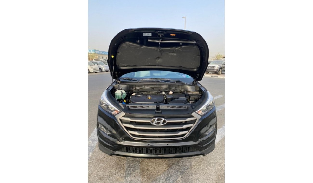 Hyundai Tucson 2018 HYUNDAI TUCSON AWD 2.0L / MID OPTION