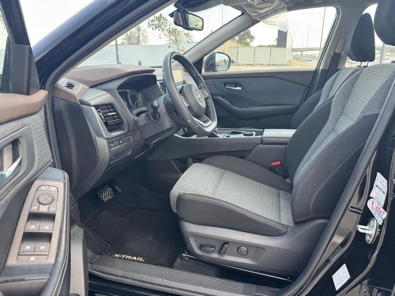 نيسان إكس تريل NISSAN XTRAIL 2024,PANORAMIC 2.5L 7,SEATER GCC Spices