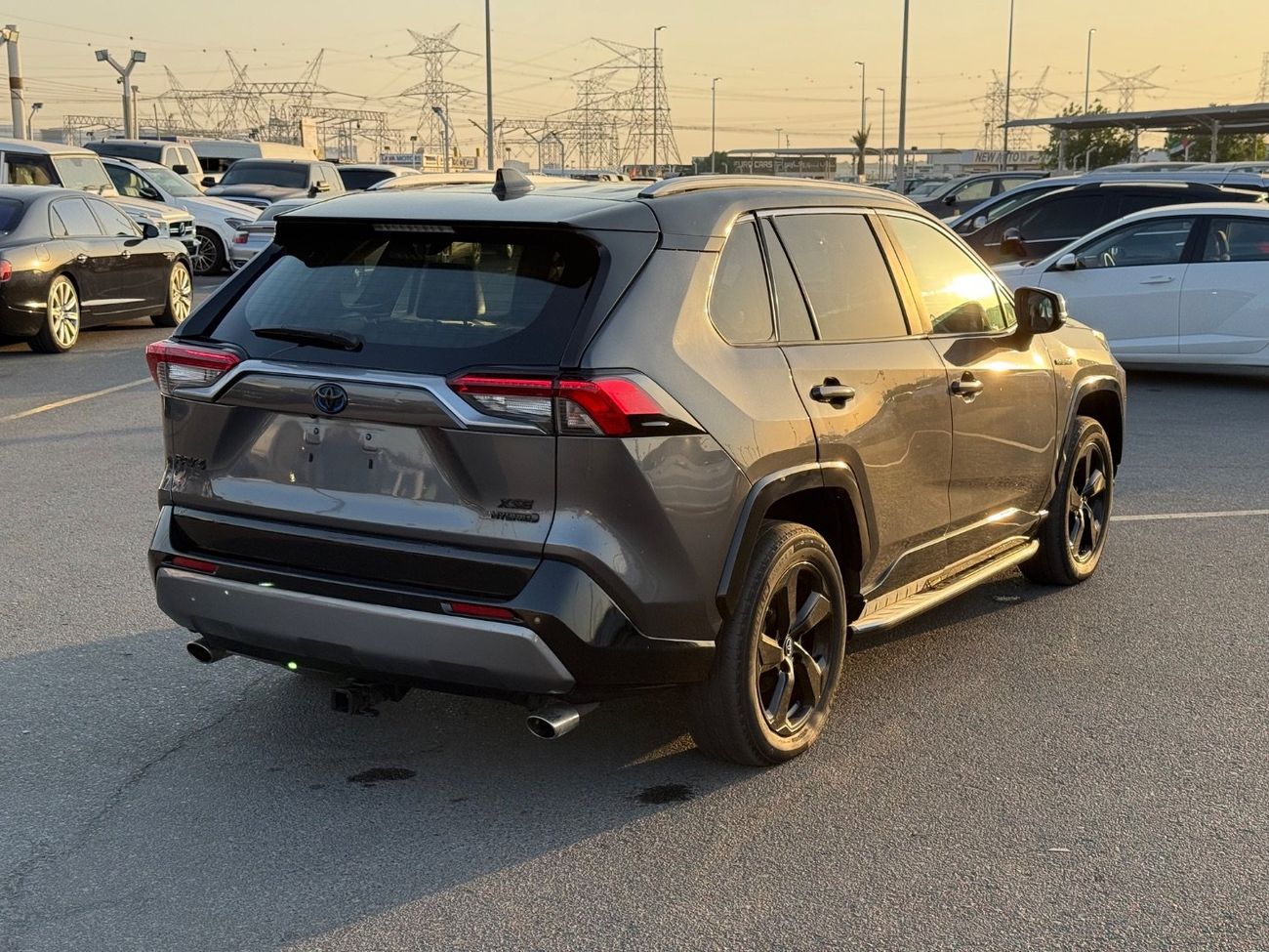 Toyota RAV4 2020 TOYOTA RAV4 XSE HYBRID FULL OPTIONS IMPORTED FROM USA