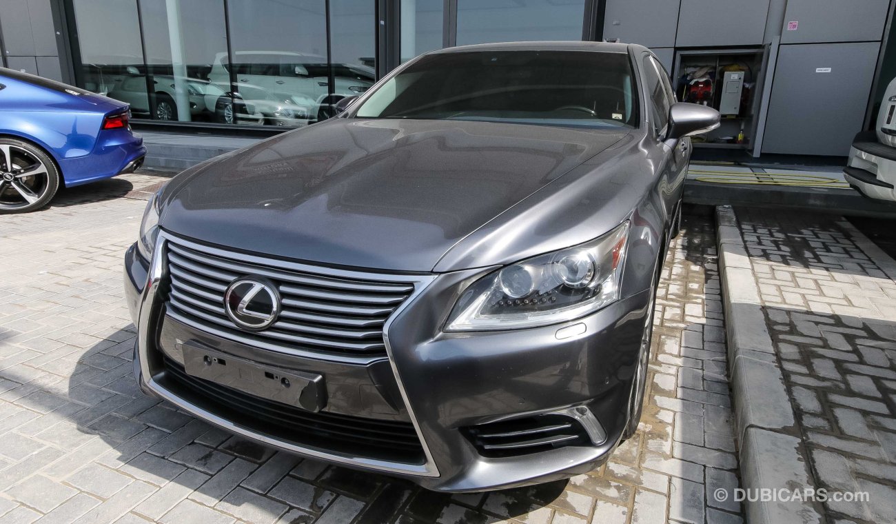 Lexus LS460