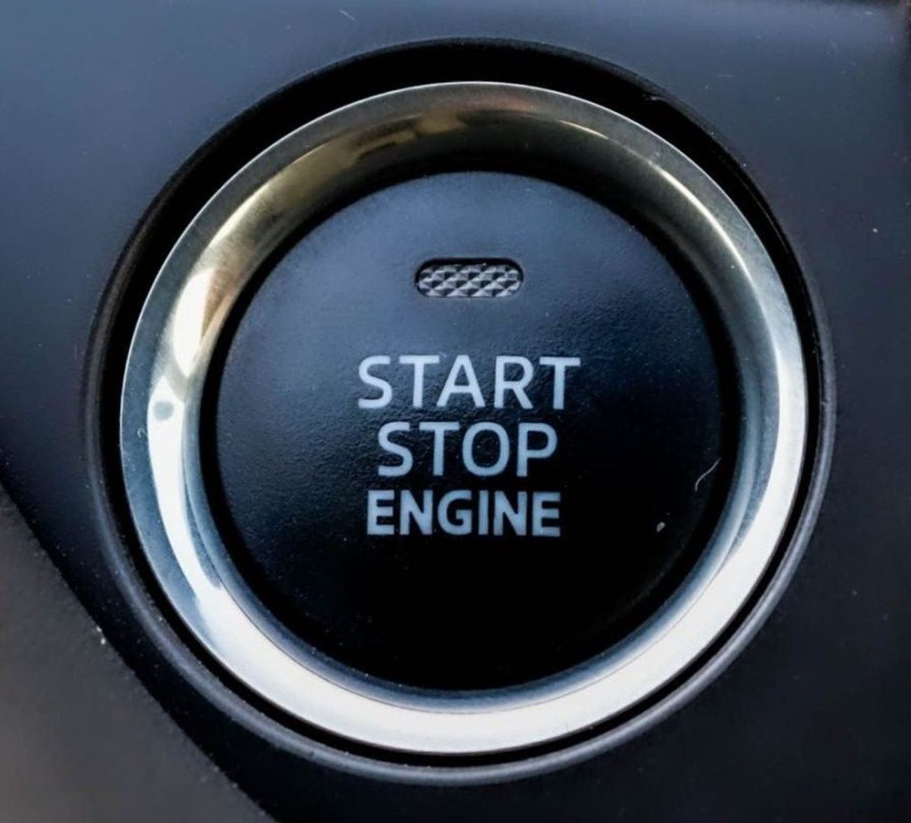 مازدا 6 2023 مازدا 6 S (GL)، 4dr سيدان، 2.5 لتر 4 سلندر بنزين، أوتوماتيك، دفع أمامي