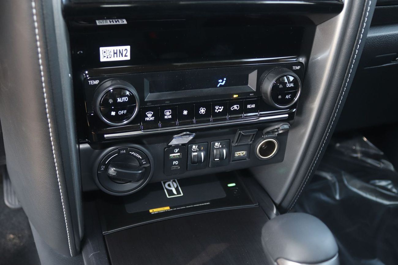 Toyota Fortuner 2026 Model Toyota Fortuner, 4.0L Petrol 4WD 6A/T