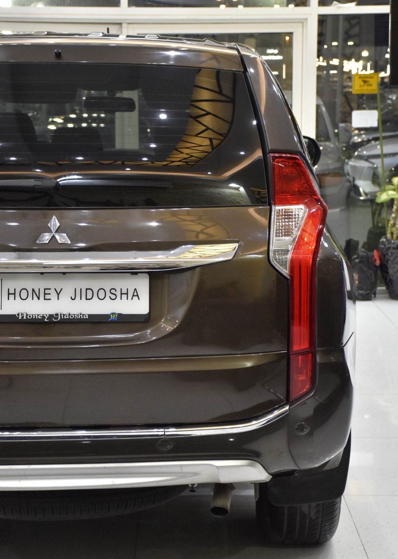 Mitsubishi Montero Sport GLS PREMIUM EXCELLENT DEAL for our Mitsubishi Montero Sport ( 2017 Model ) in Brown Color GCC Specs