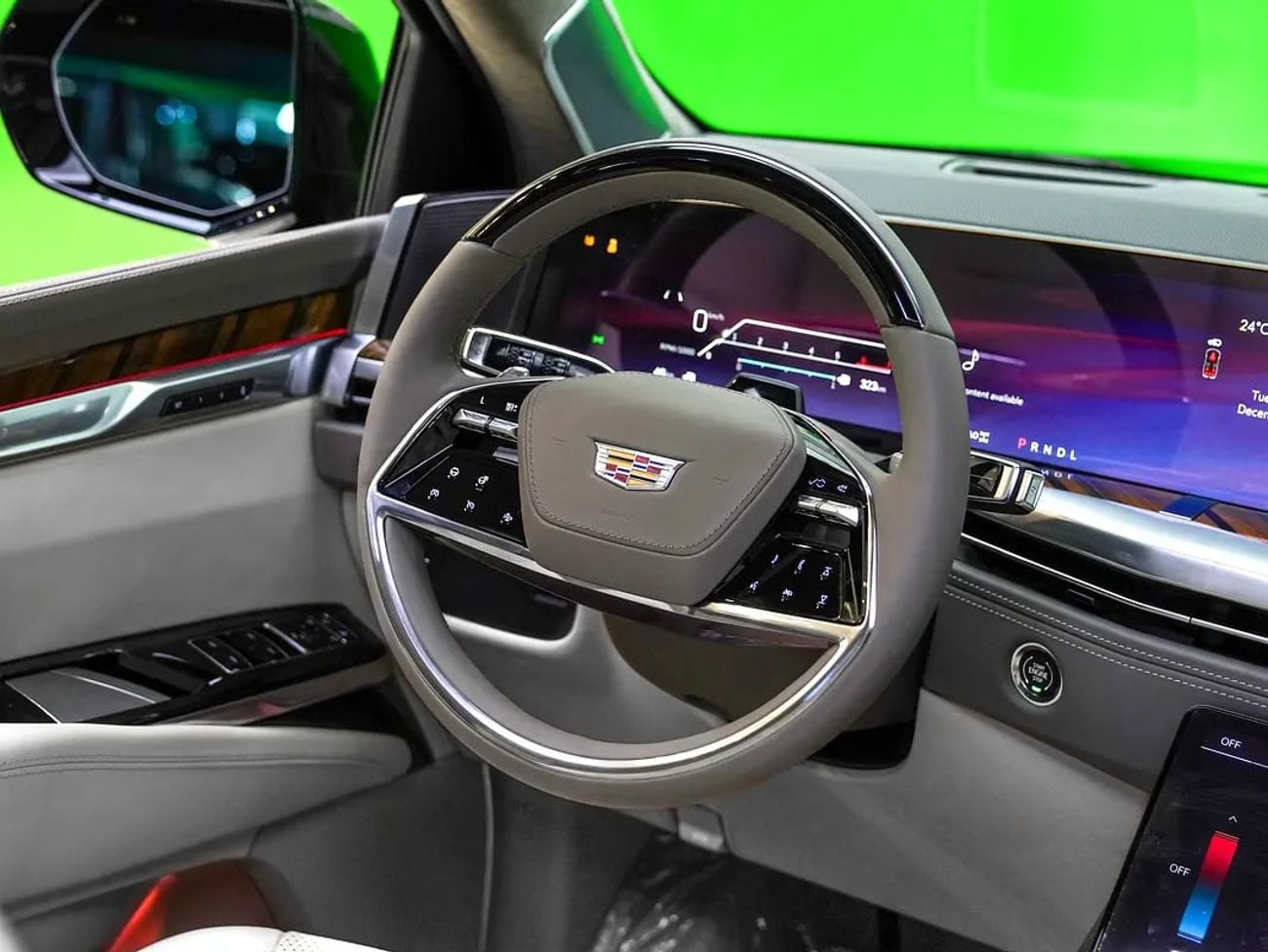 كاديلاك إسكالاد SPORT PLATINUM SWAP YOUR BRAND SPORT PLATINUM - 3 YEARS FREE SERVICE - WARRANTY (HIGHEST SPEC)
