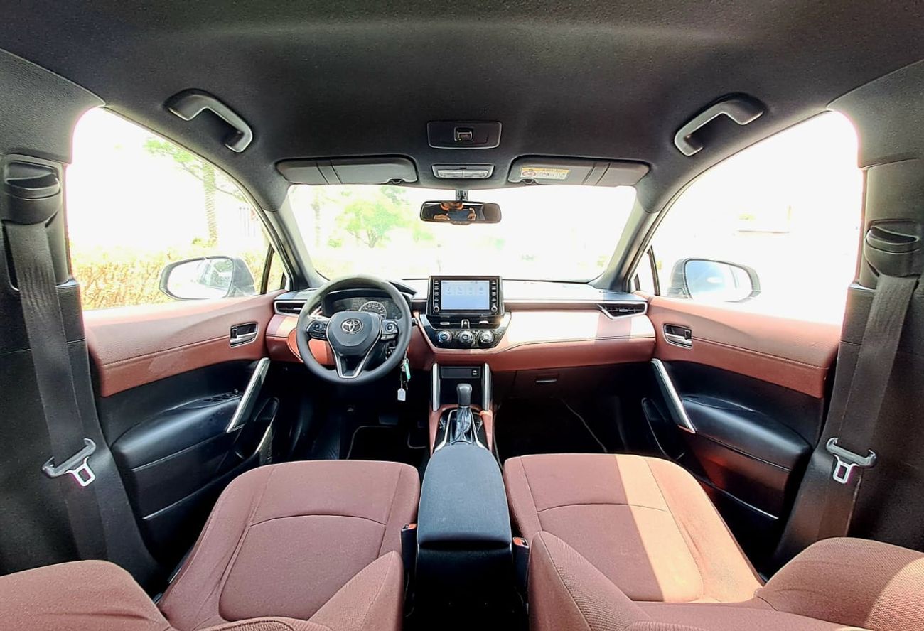 Toyota Corolla Cross 1.8L GLI 2024 1.8L GCC (1130/-MONTHLY)