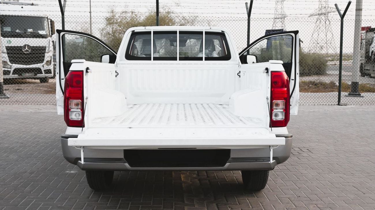 Mitsubishi L200 MITSUBISHI L200 2.4L GL SCAB 4WD 5MT DIESEL M-LINE - (2026 MY