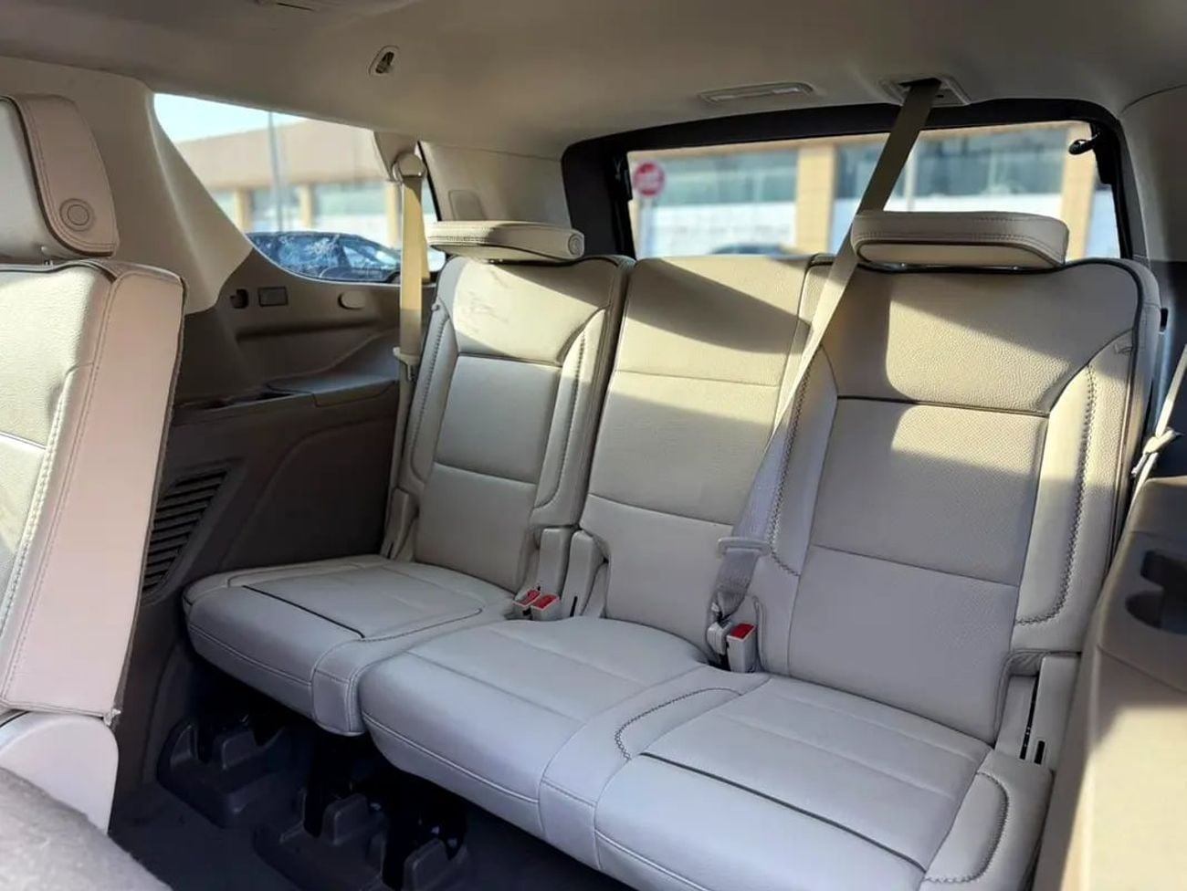 GMC Yukon Denali - GCC Specs Under Warranty and Service Contract