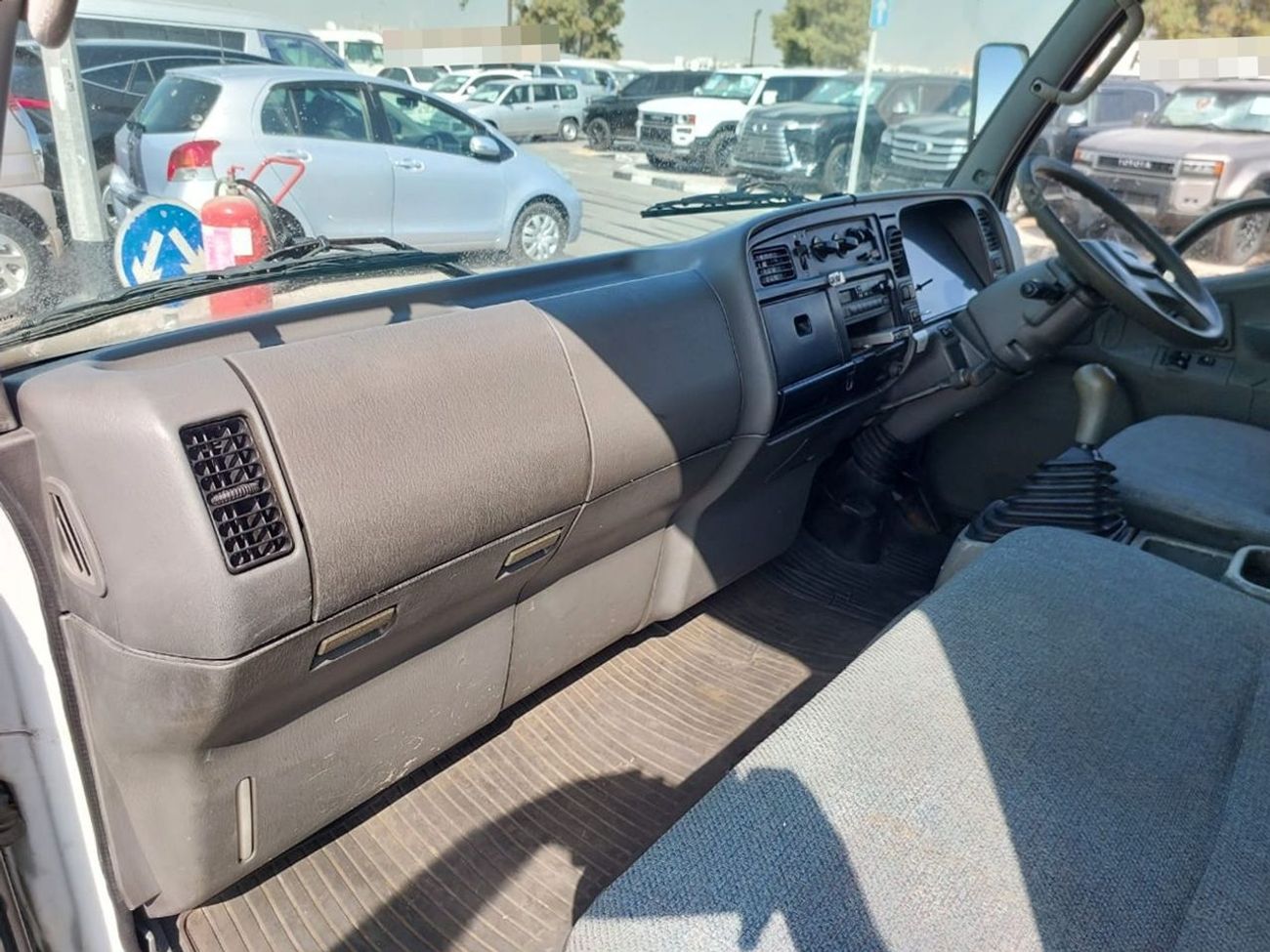 ميتسوبيشي فوسو كانتير MITSUBISHI CANTER TRUCK RHD 1995 MODEL 4.5 L DIESEL MANUAL(PM20240)