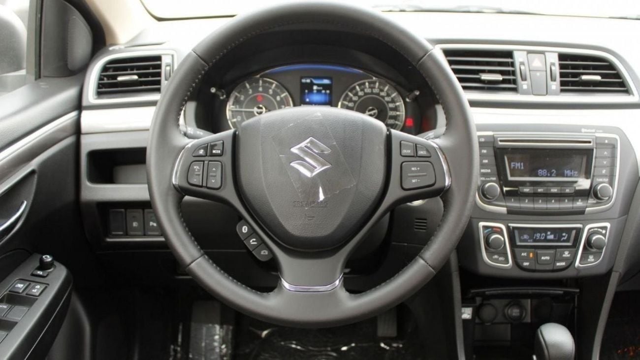 Suzuki Ciaz SUZUKI/Ciaz/VB87E 1462e P68 GLX AT CD9KHZ BT