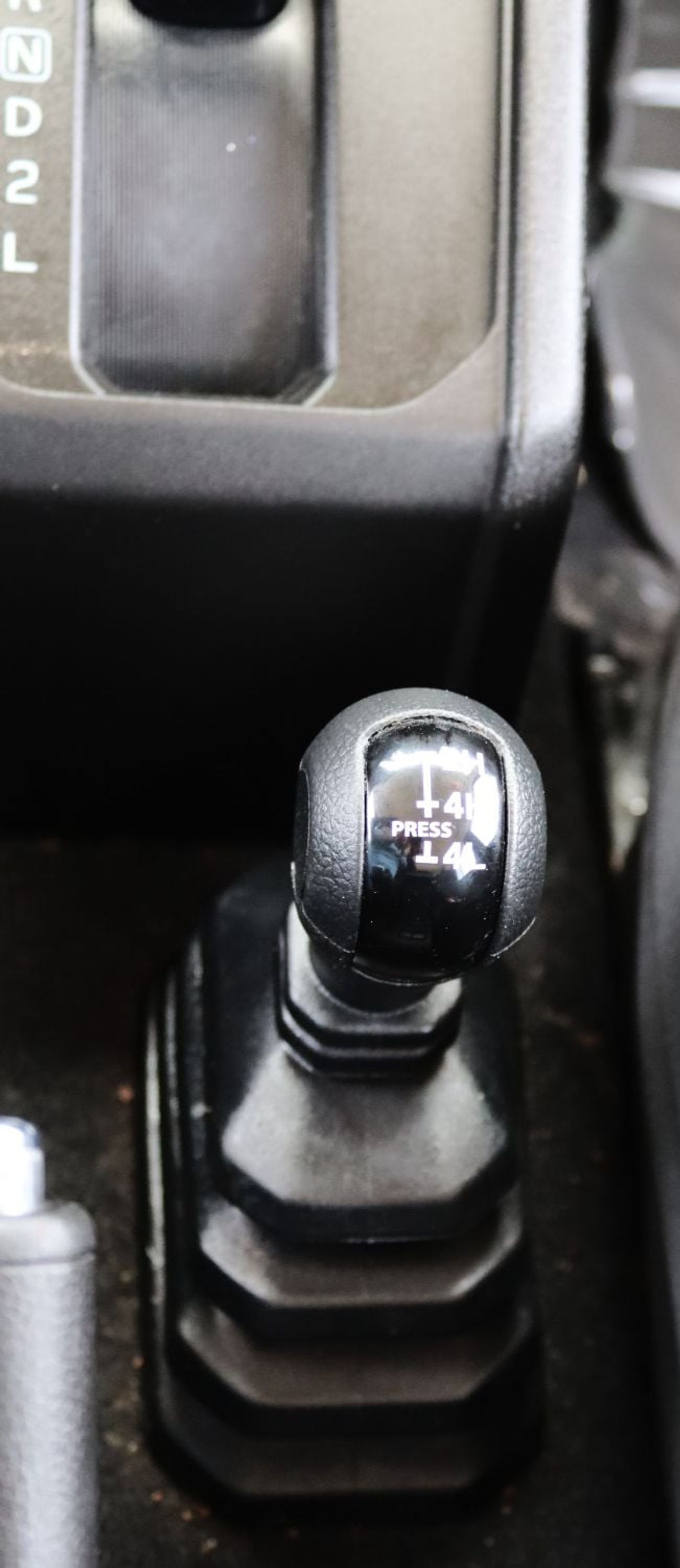 سوزوكي جيمني GLX 1.5L (5-Doors)