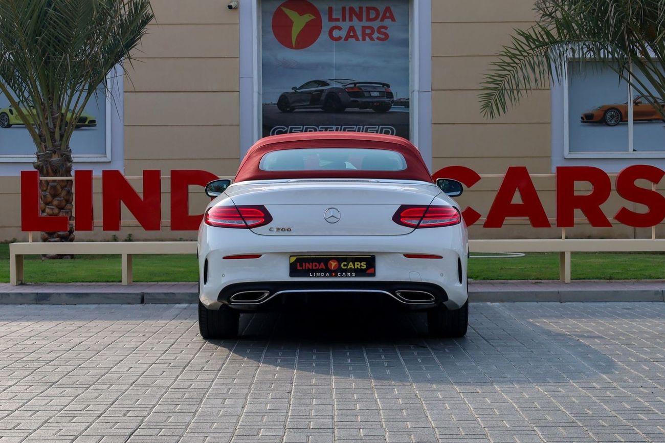 Mercedes-Benz C 200 Premium Mercedes-Benz C200 Convertible 2020 GCC under Warranty with Flexible Down-Payment/ Flood Fre