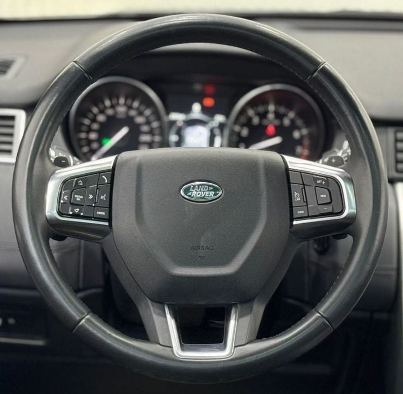 Land Rover Discovery Sport Si4 HSE 2.0L (5 Seater) 2017 Land Rover Discovery Sport HSE Si4 Black Edition, Service History, Exce