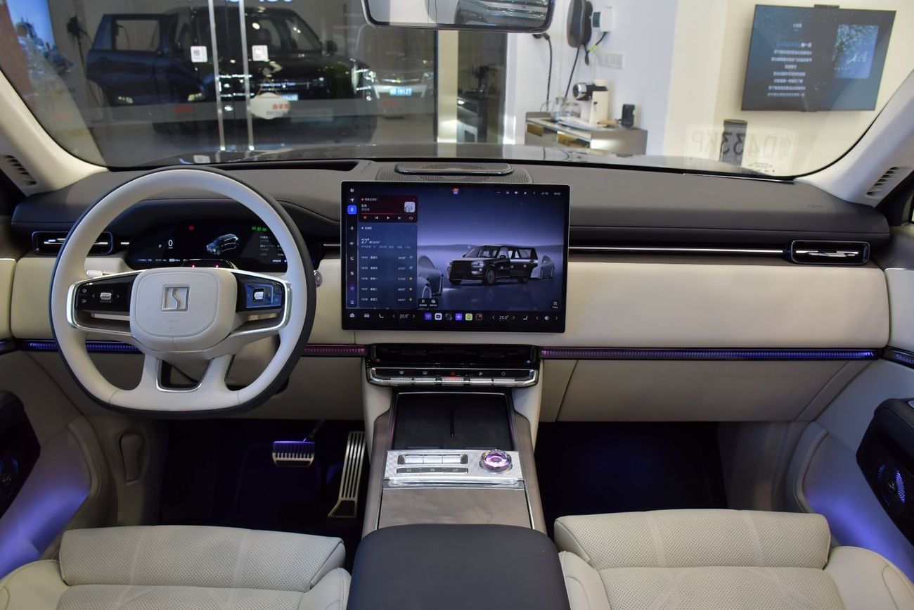 Zeekr 9X ultra 70kwh swivel seat