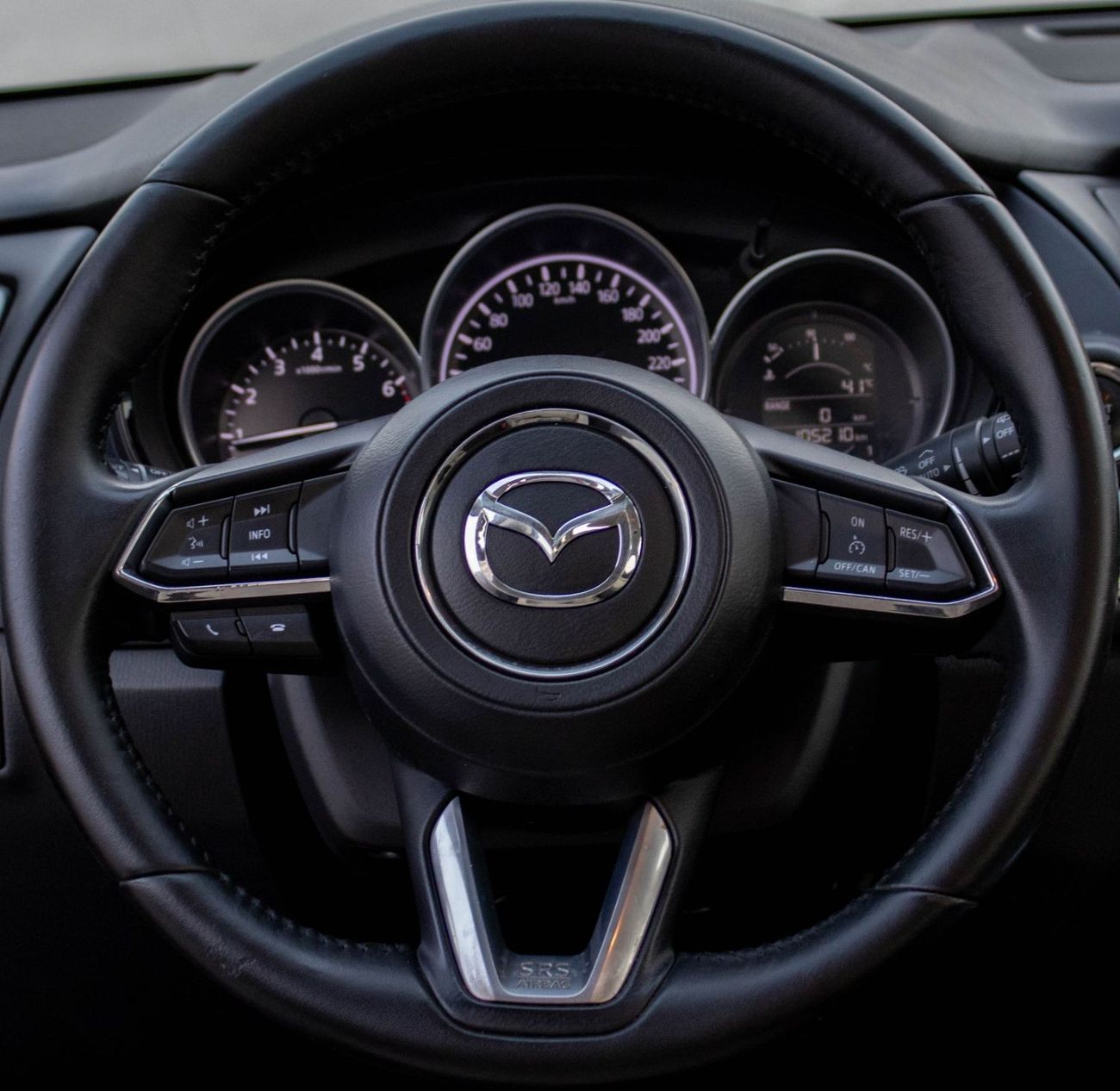 مازدا CX9 مازدا CX-9 GTX (TC) موديل 2019، سيارة دفع رباعي بخمسة أبواب، محرك بنزين 4 سلندر سعة 2.5 لتر، ناقل حر