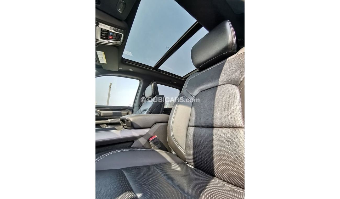 Dodge Ram Van Dodge RAM Sport - 2022 - Grey