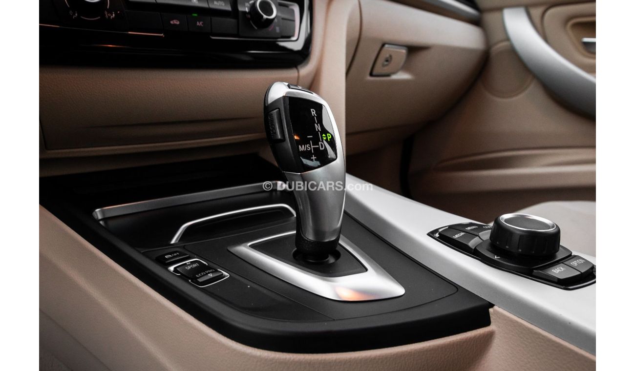 بي أم دبليو 320 320i | 1,665 P.M  | 0% Downpayment | Full BMW History!