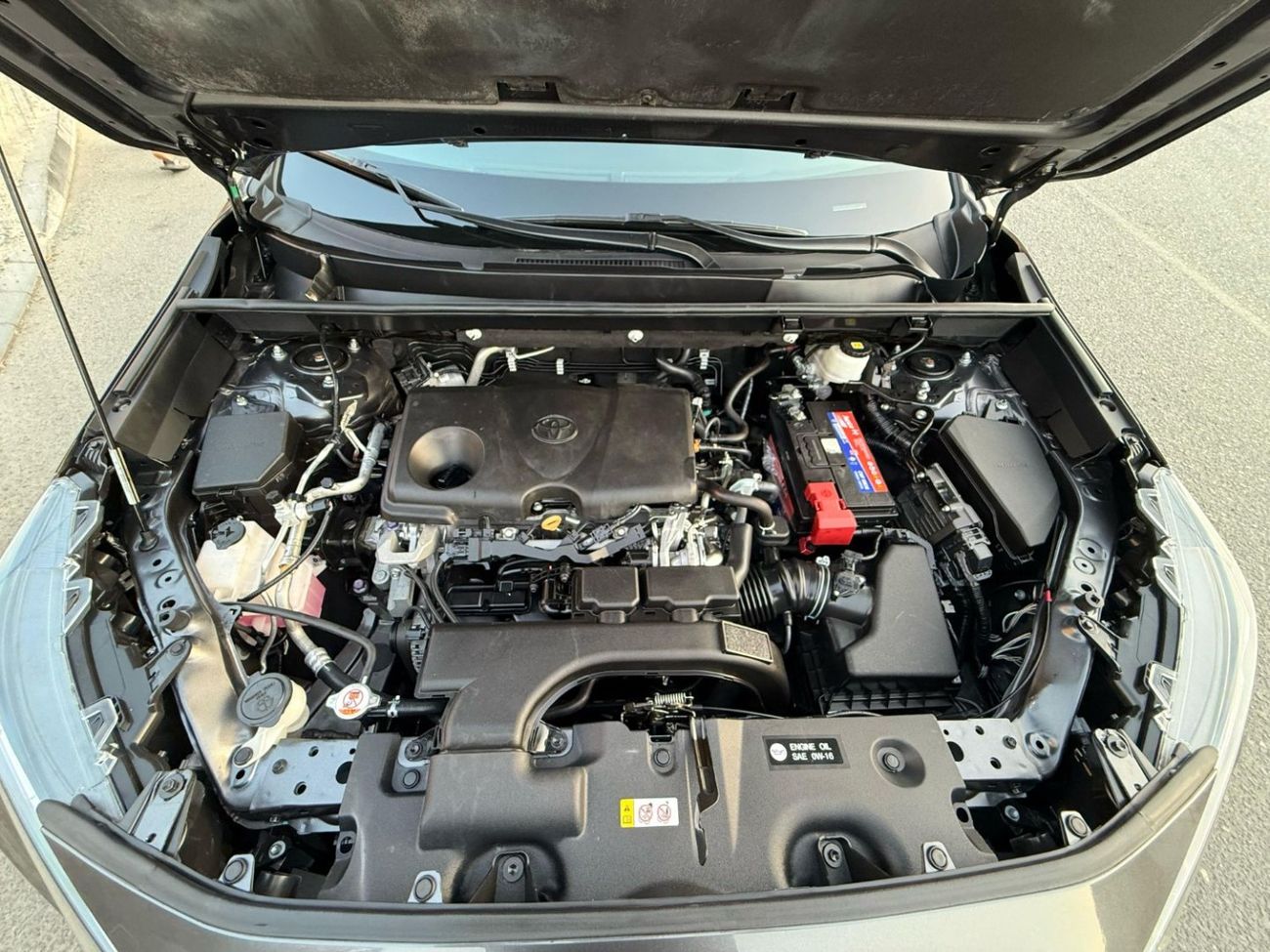 تويوتا راف ٤ XLE AWD