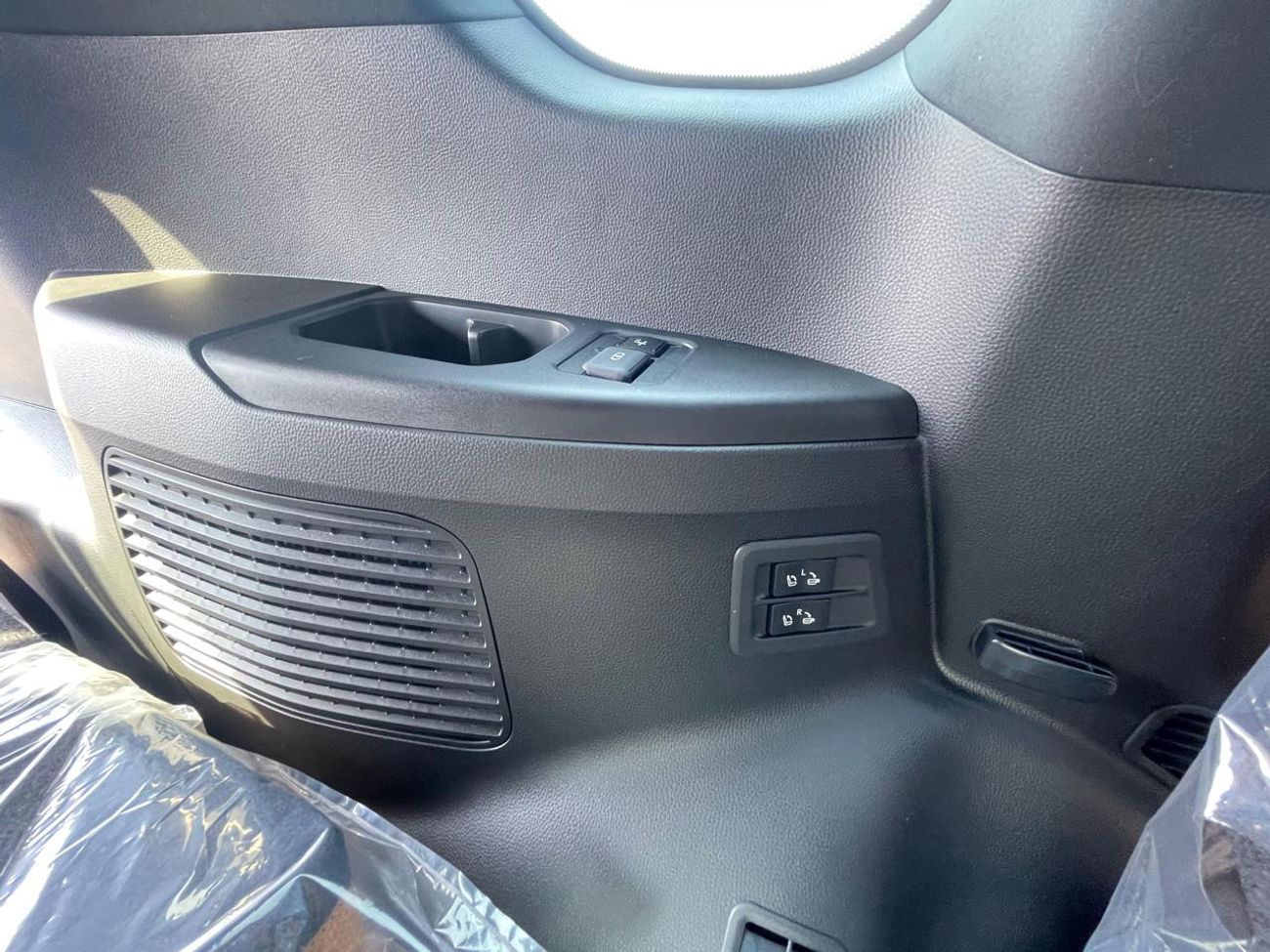 Lexus LX 700h 3.5L - ALLOY WHEELS - AUTO PARK - MONITOR - MODEL 2026