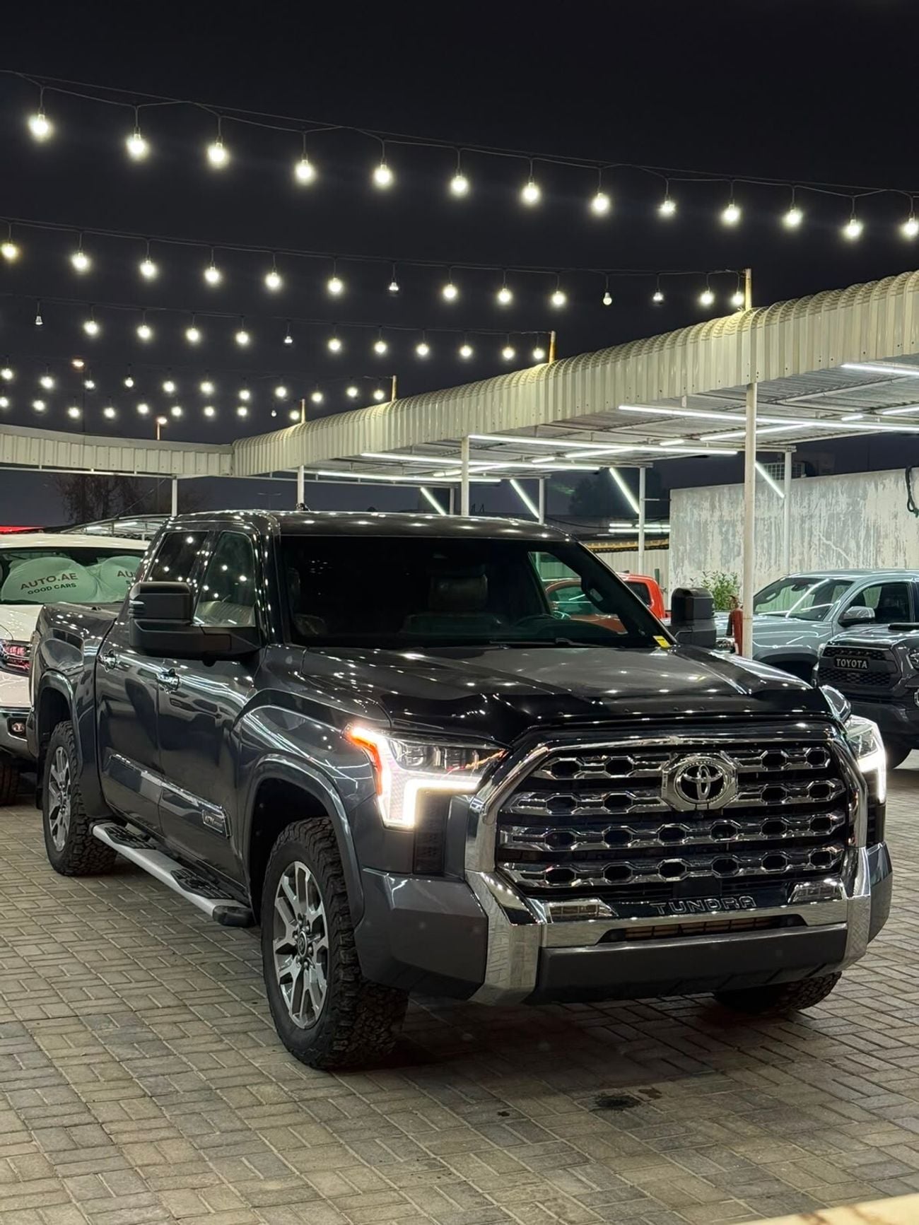 Toyota Tundra SR (NON GCC)