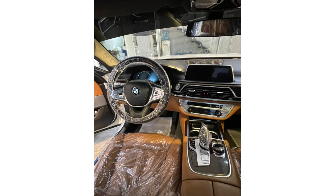 BMW 750Li