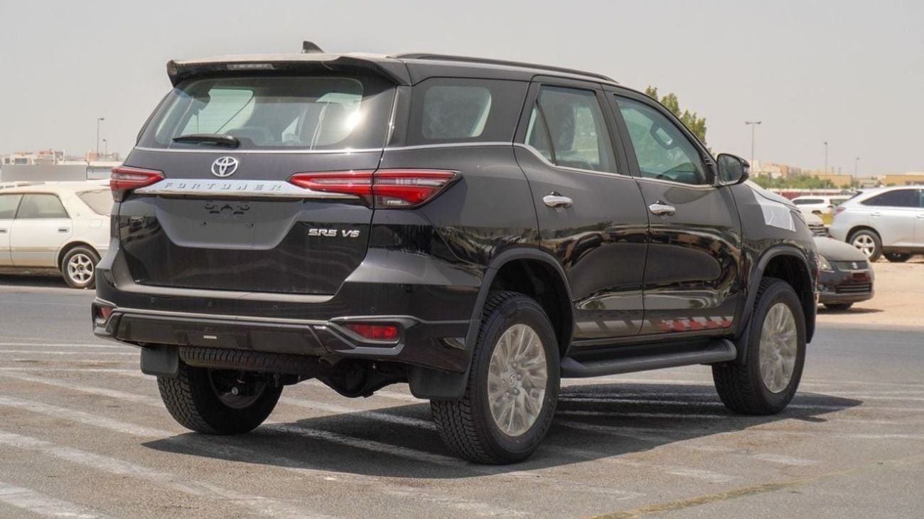 تويوتا فورتونر VXR 4.0L (278 HP)