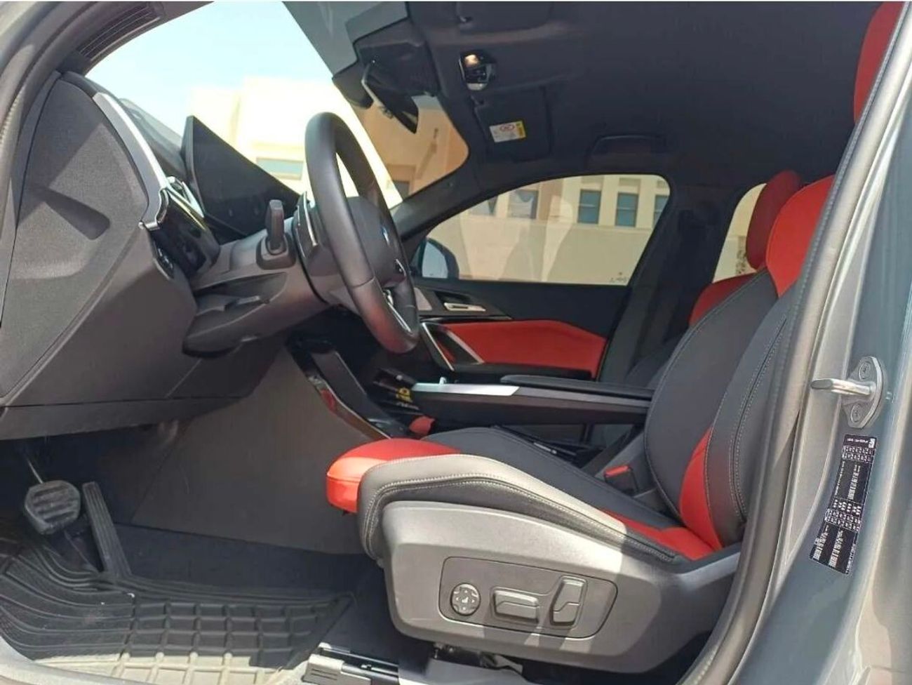 BMW X2 SDRIVE 18i BMW 5 years warranty + 5 years service package