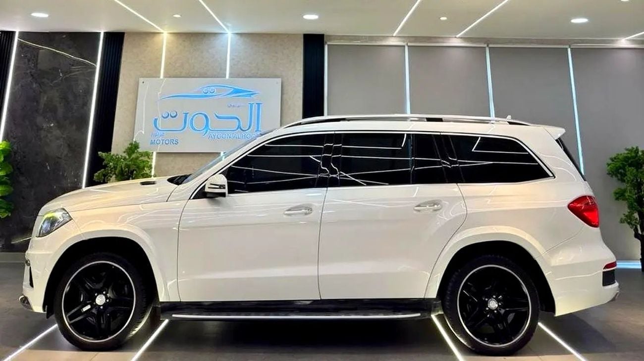 Mercedes Benz GL500 ELITE MERCEDES GL500 V8 || GLS UPGRADE || RADAR || TOP RANGE || GCC || PANORAMIC || LOW MILEAGE